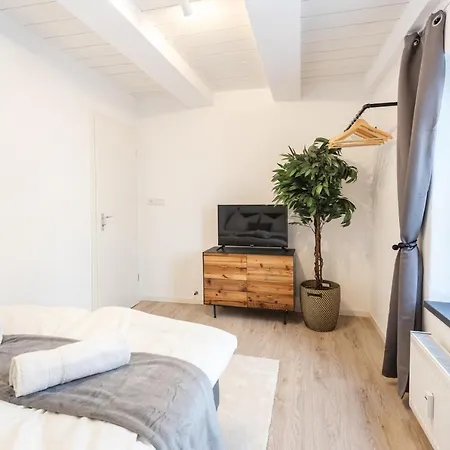 Terrace With 5 Rooms, Whirlpool And Bbq Augsburg