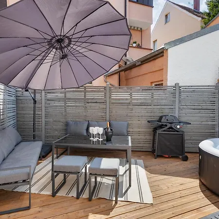 Terrace With 5 Rooms, Whirlpool And Bbq * Augsburg