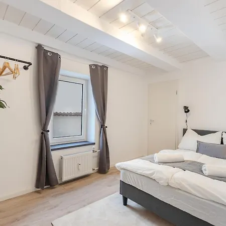 Terrace With 5 Rooms, Whirlpool And Bbq Augsburg